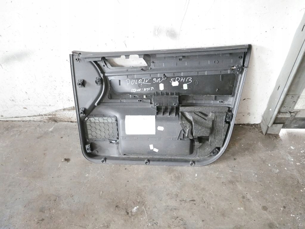 фото №8, Оббивка обшивка двері лівий перед vw polo iv 9n hb