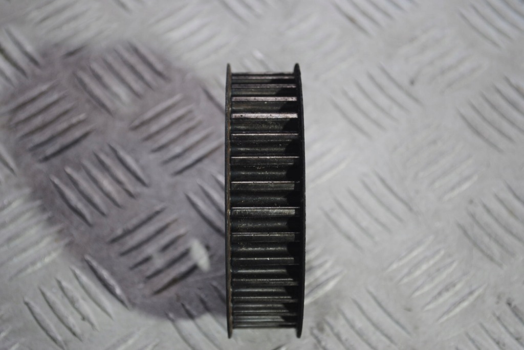 фото №3, Колесо распределительного вала 059109105a audi a4 b7 3.0