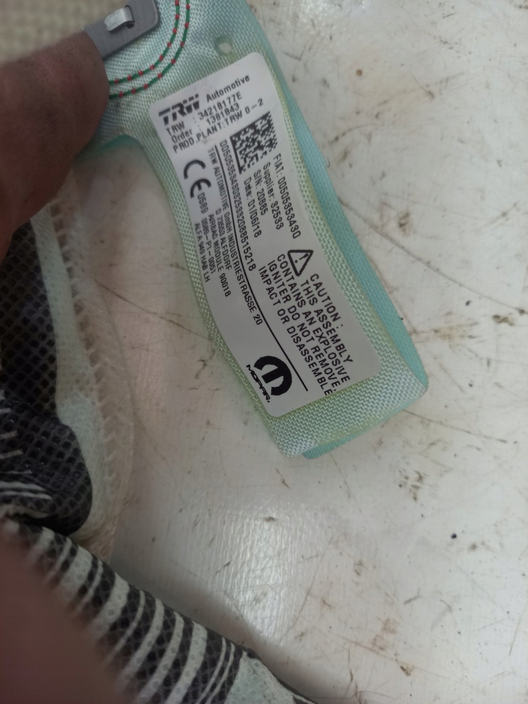 фото №8, Шторка безопасности левая правая alfa romeo stelvio 18r. оригинал