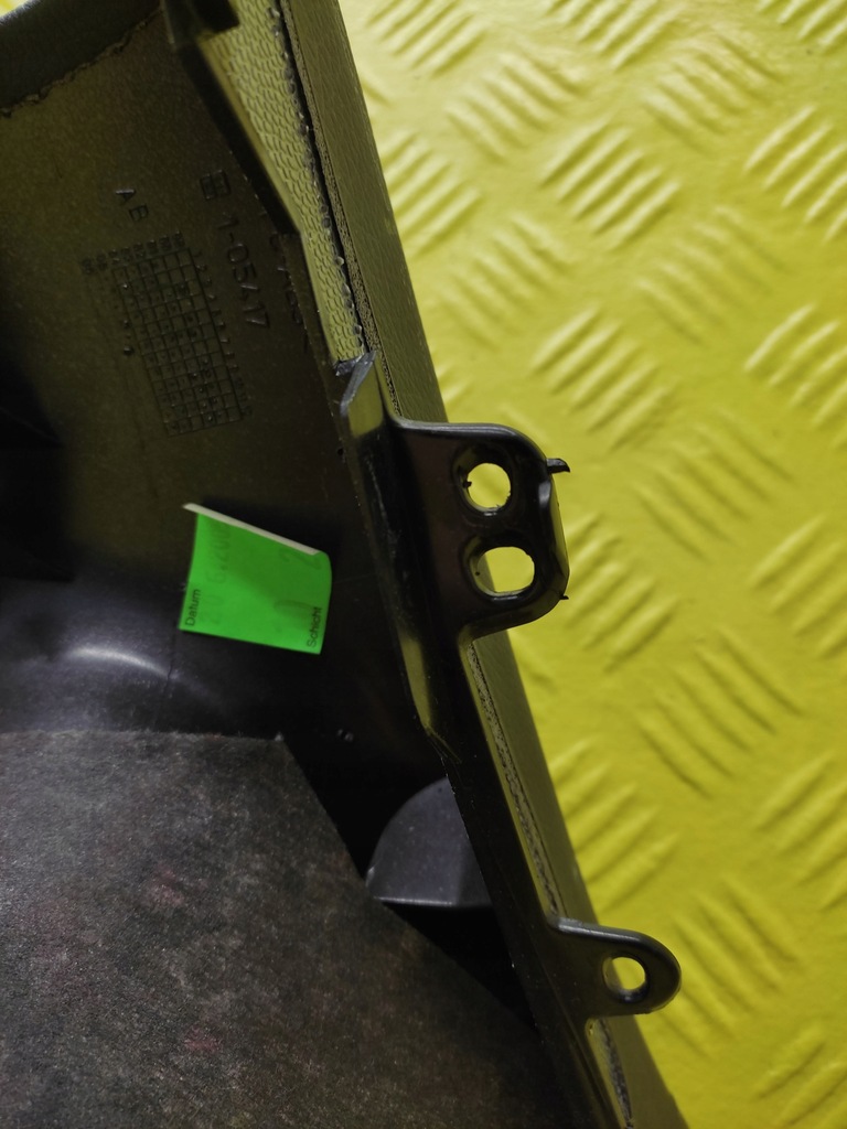 фото №10, Mercedes w203 захист консолі a2036802487