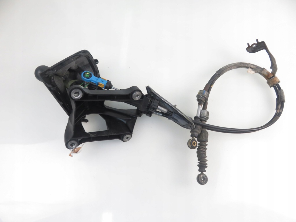 фото №1, Домкрат toyota auris e15 1.33