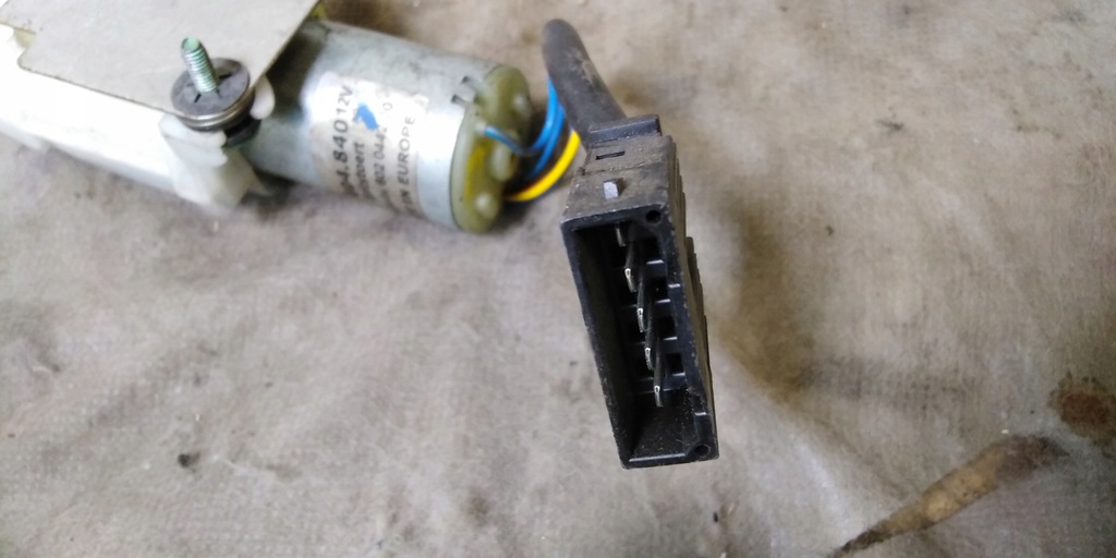 фото №11, Audi a8 d3 механизм моторчик регулировки поперечина