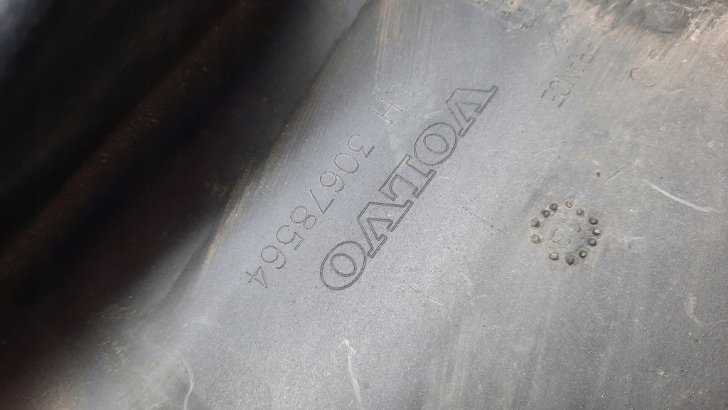 фото №13, Наконечник накладка накладки порога левая 30678564 volvo v70 iii