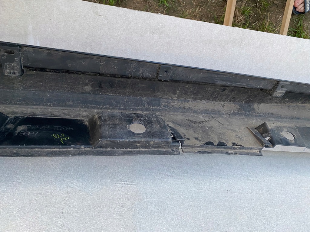 фото №9, Молдинг порог toyota avensis правая 75851-05050