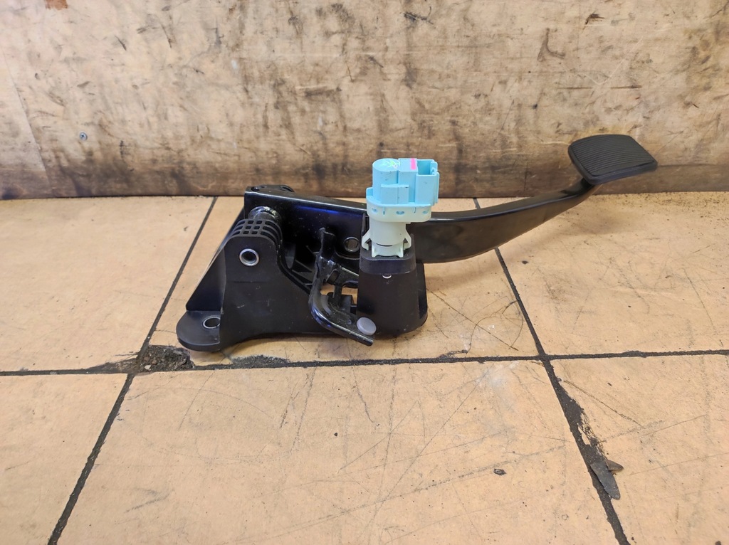 фото №6, Педаль датчик тормоза explorer vi 6