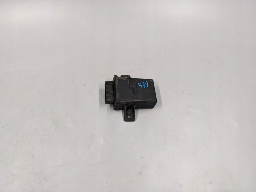 Купить Модуль блок управления вентиляторов citroen peugeot 9622150780 bva2