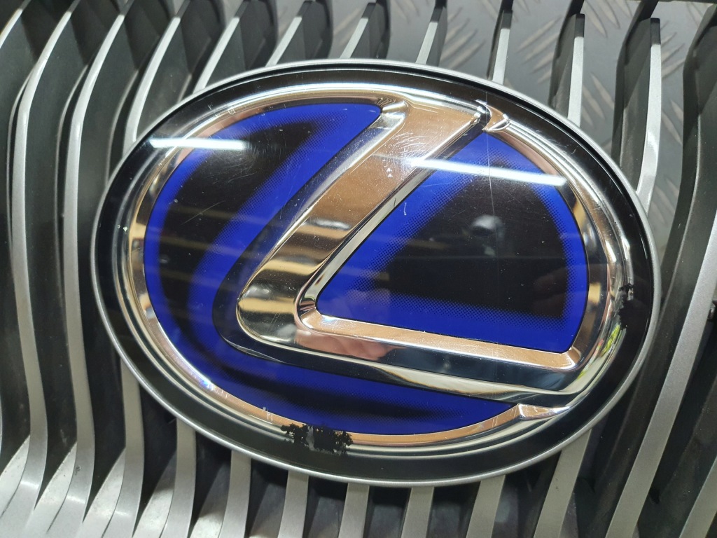 Решітка радіатора решітка радіатора lexus rx 09-12 hybrid Доставка