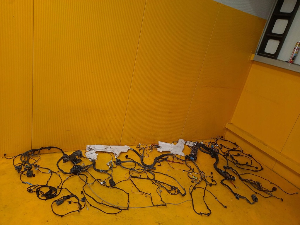 фото №1, Mercedes w447 1.6 cdi электропроводка жгут салона