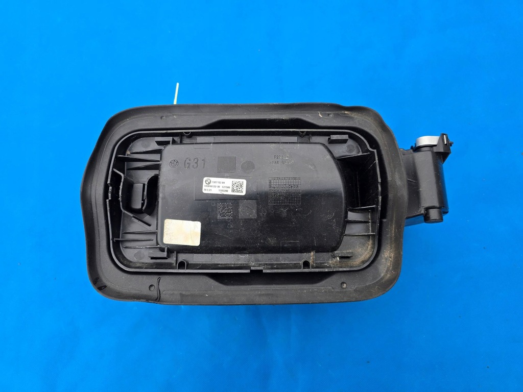 фото №1, Заливная горловина топлива защита крышка bmw 5 g31 7387783