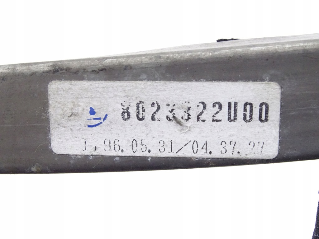 фото №5, Nissan skyline r33 направляющая стекло левый перед