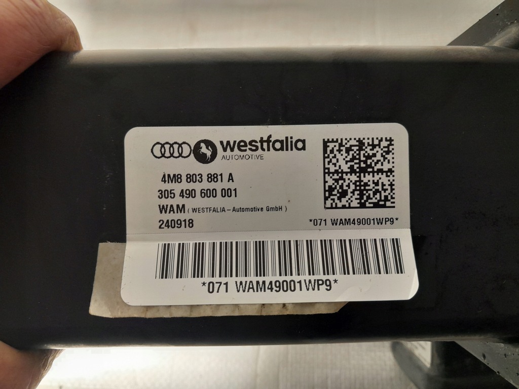 фото №7, Audi q8 4m балка hak буксировочный 4m8803881a