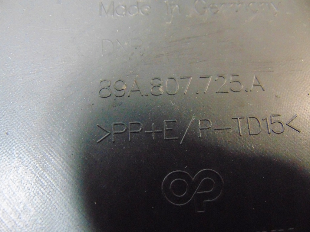 фото №14, Решётка радиатора решётка радиатора audi q4 e-tron оригинал эмблема 89a807725a