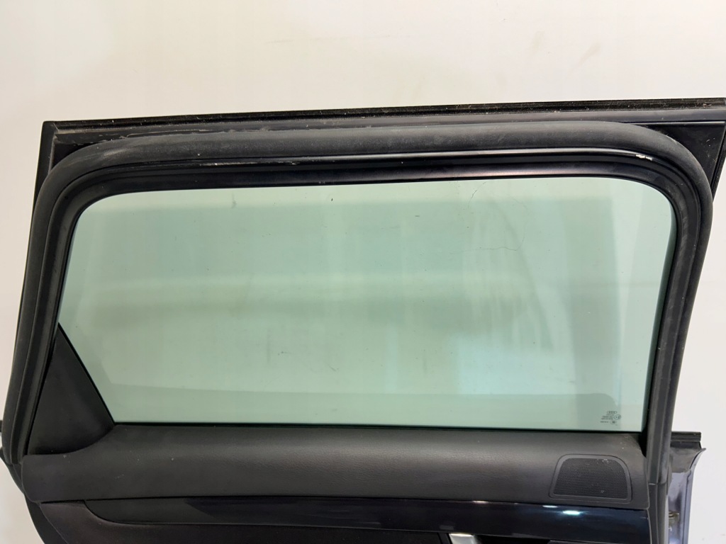 фото №5, Audi a4 b6 kombi двері задні ліва