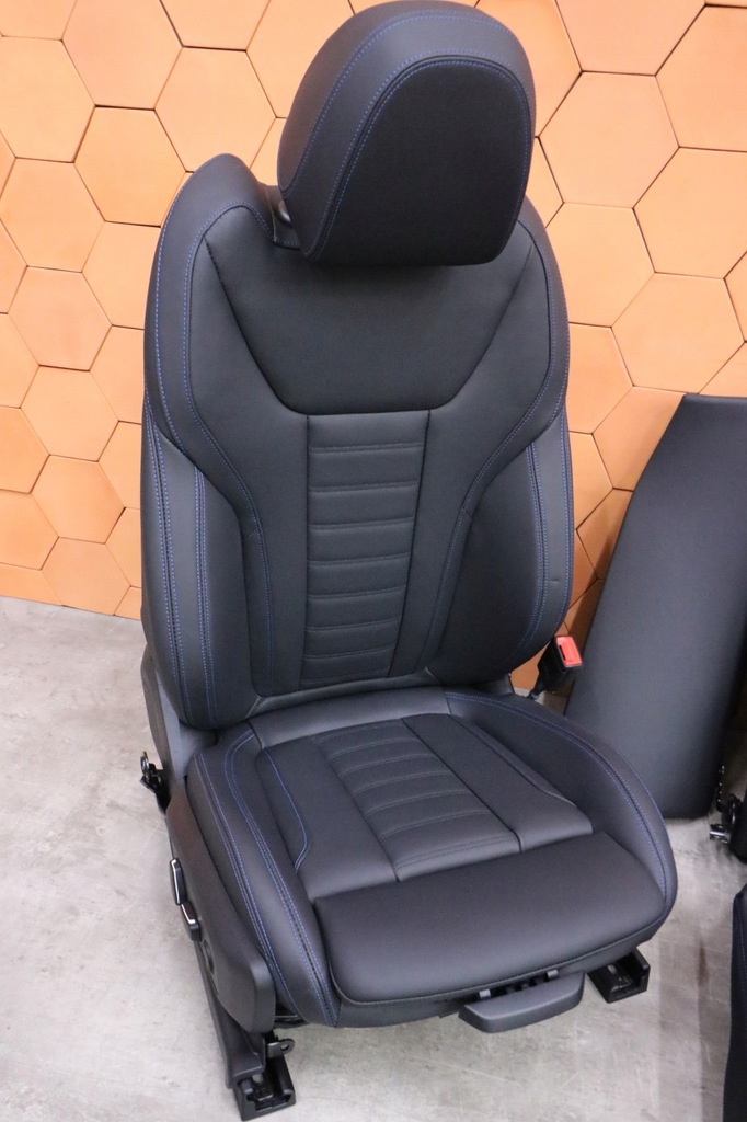 фото №7, Bmw ix3 g08 x3 g01 lci салон сиденья заднее сиденье обшивки m-pakiet подогрев память