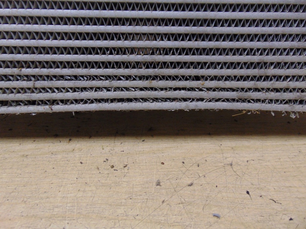 фото №7, Радіатор інтеркулер vw caddy iii 2010- 2.0 tdi 1k0145803bm