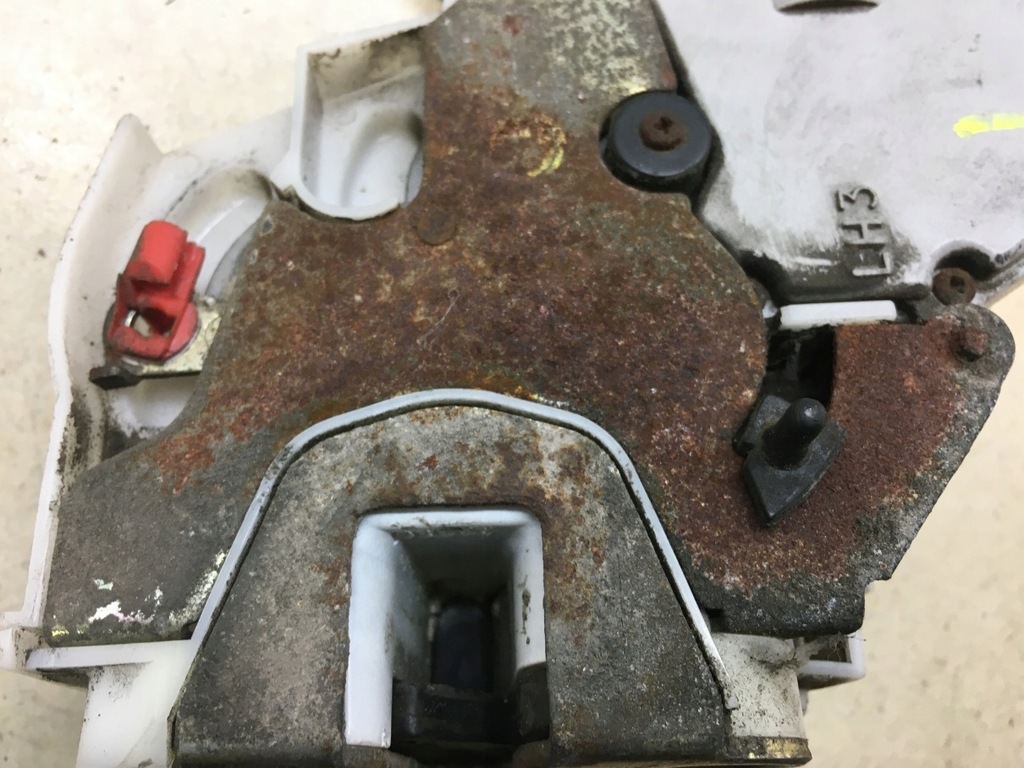 фото №7, Замок двері лівий задня primera p11 lift 6 pin