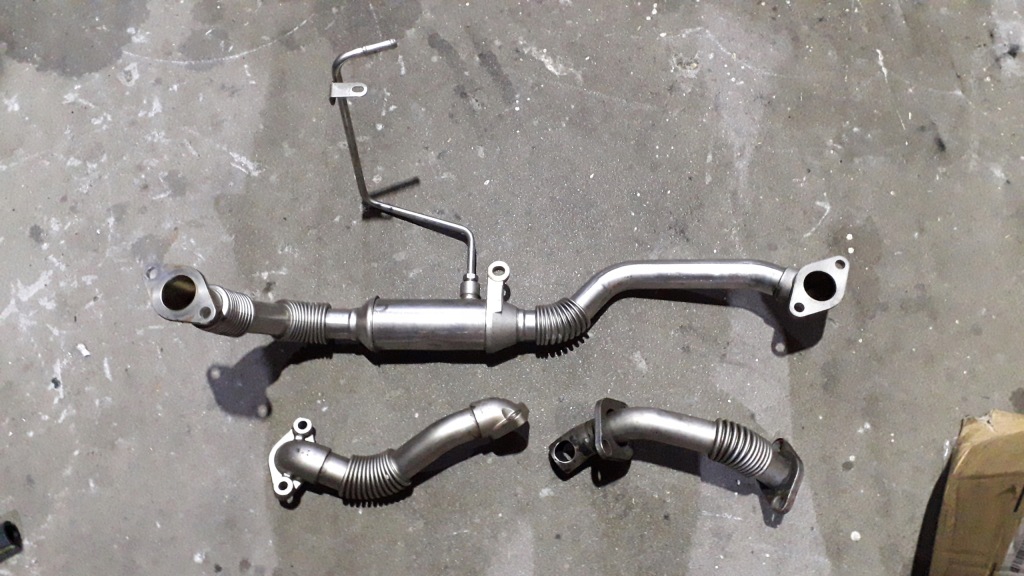 фото №3, Hyundai ix55 2012r 3.0 crdi трубка egr шкив