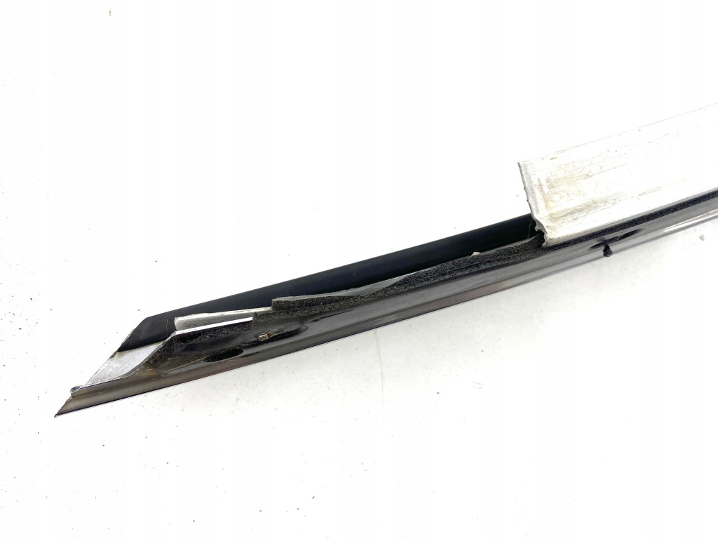 Молдинг бічна двері дах ліва хром tesla s eu 12-16 оригінал Ціна