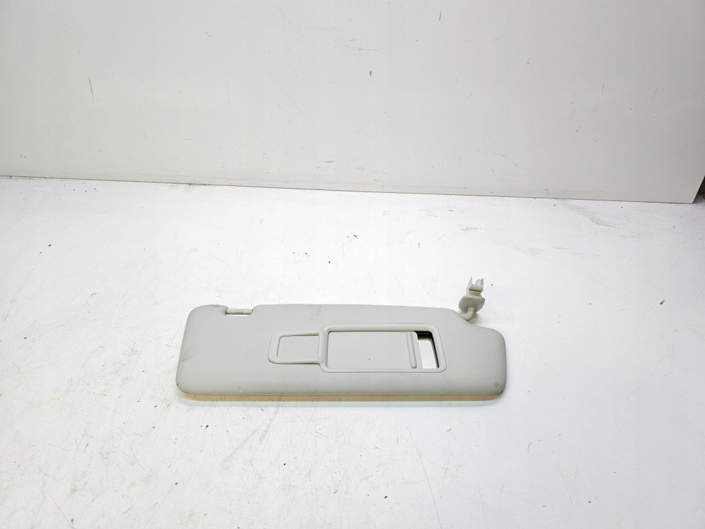 фото №1, Захист сонцезахисна права audi a4 b8 8k0857552ae 8s0