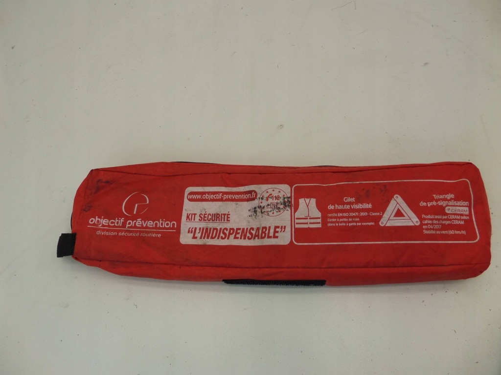 Купить 2013 mini cooper countryman r60 треугольник предупредительный