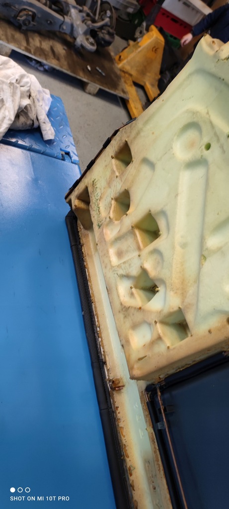 фото №9, Mercedes w211 спинка задняя sedan кожаный