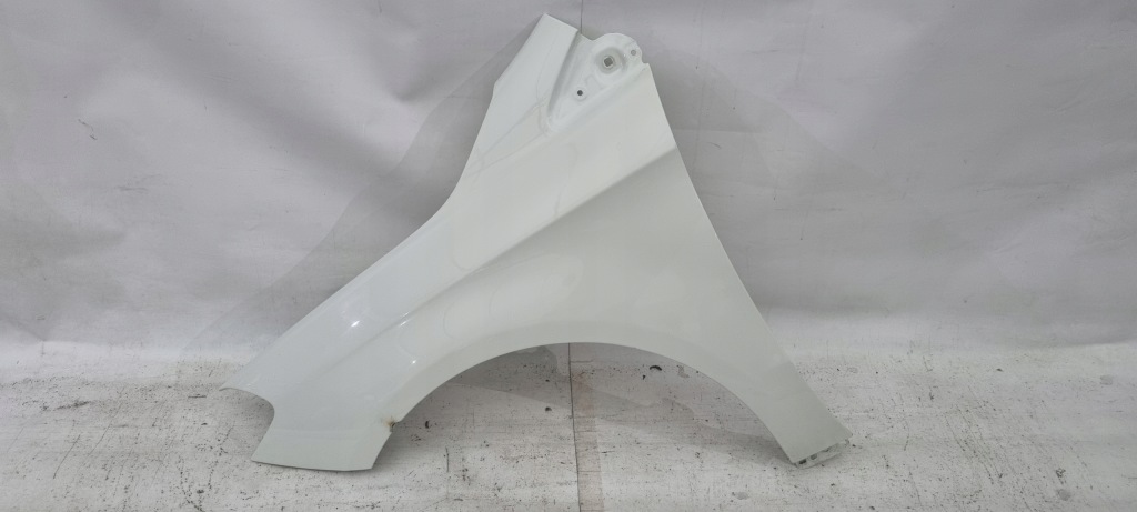 фото №1, Крила лівий перед mercedes b-klasa w246 гарний