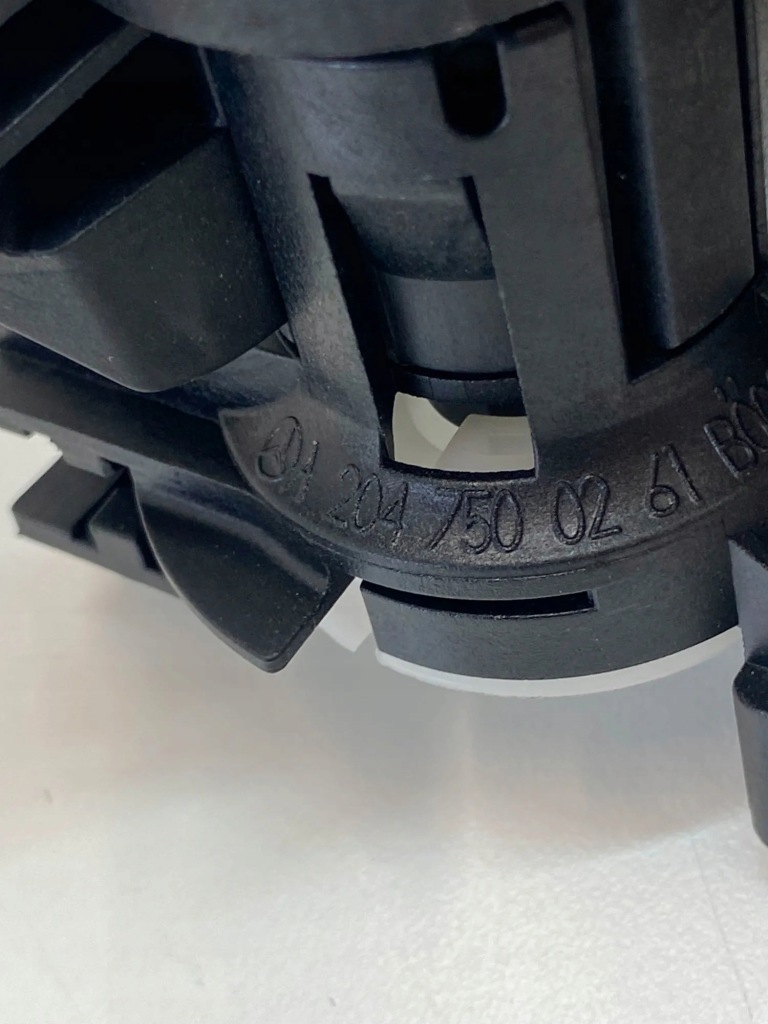 фото №7, Замок кришки багажника mercedes-benz sl r231 a2315451240 25067023 4.7l