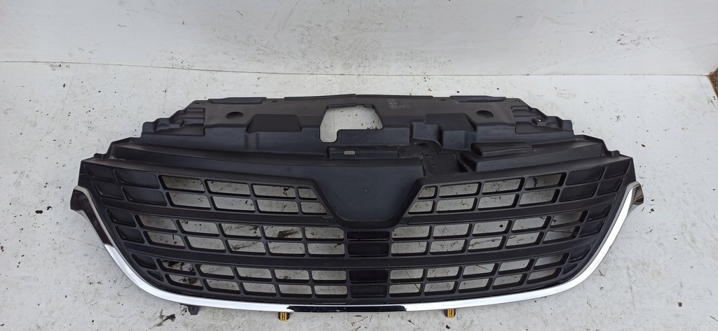 фото №1, Renault trafic iii lift 2019- решітка радіатора решітка радіатора 623105226r