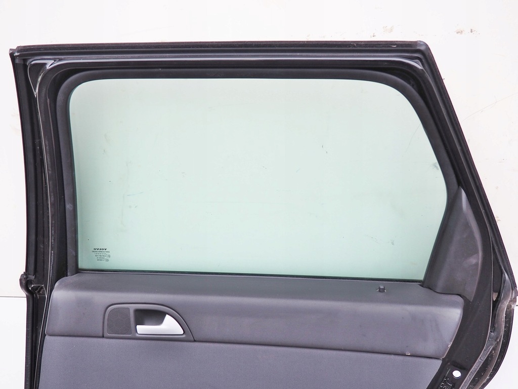 фото №7, Volvo v50 двері праве задня задні колір 019 чорні ładne