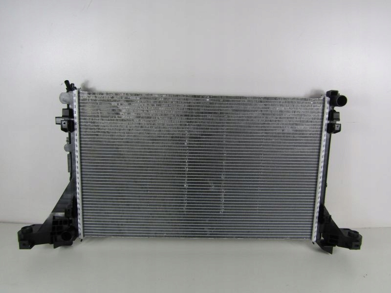 Master 3 movano b nv400 радиатор воды Доставка