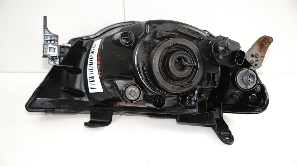 фото №14, Лампа лівий перед передня mitsubishi l200 09-12r