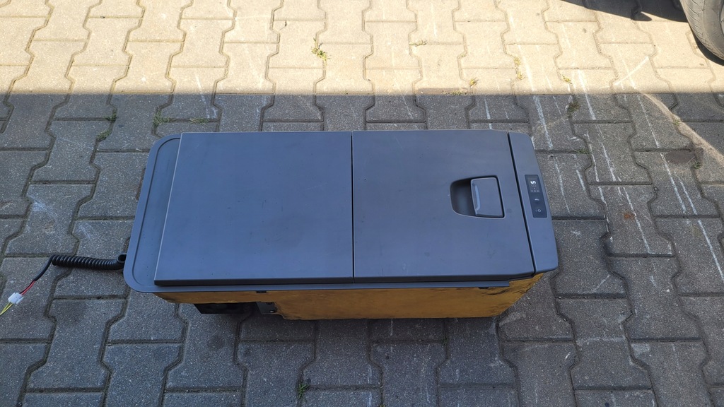 фото №1, Холодильник scania ngs r,s 2706544 po огляд