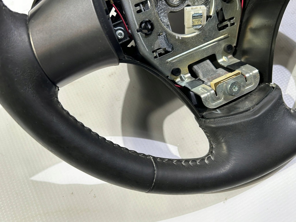 фото №10, Воздуховод комплектная кожа лепестки переключения chevrolet corvette c6 2005r-