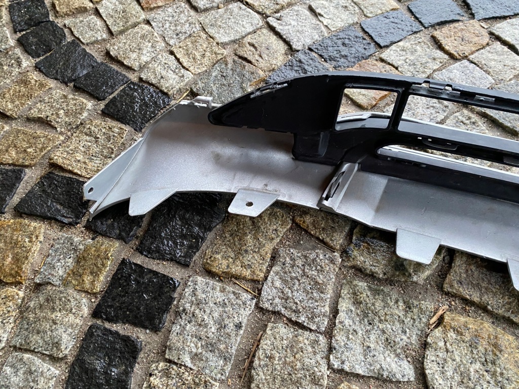 Mercedes 247 gla решітка накладка-спойлер спойлер перед 2478851606 оригінал Доставка