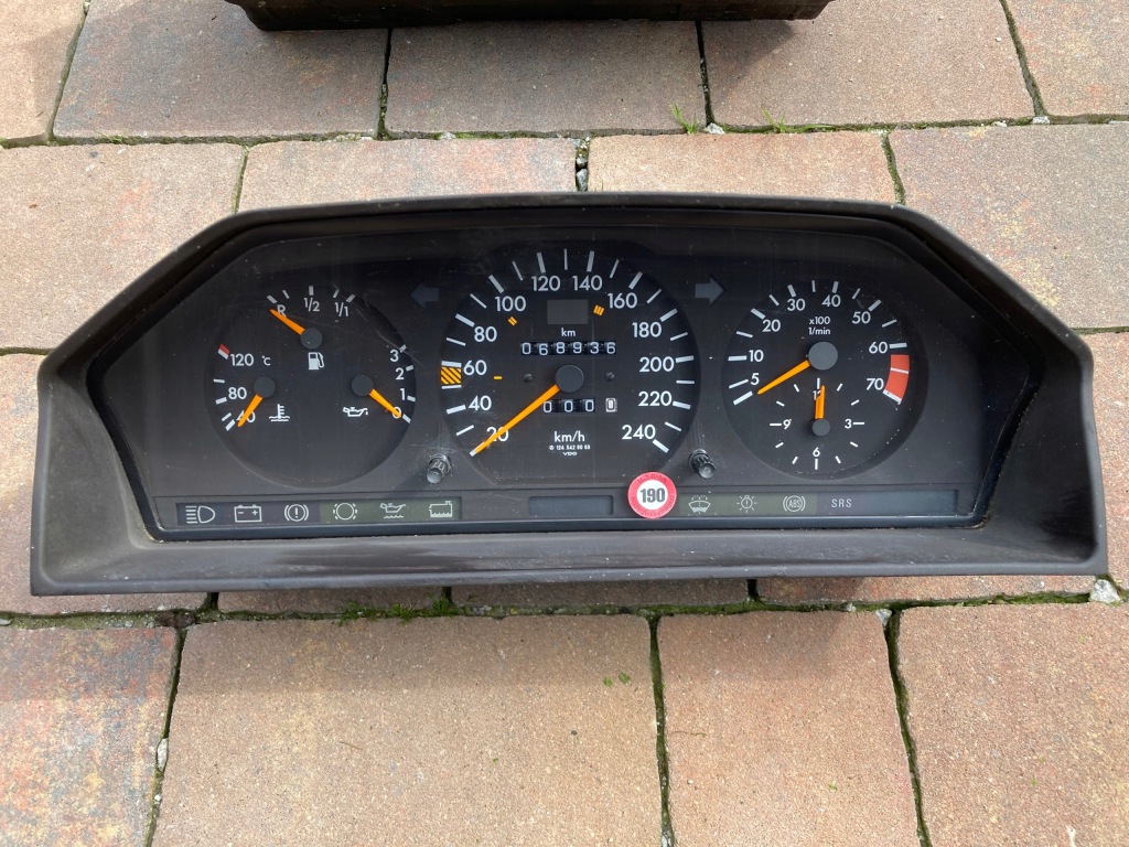 фото №1, Счетчик mercedes w124 1244409511 k=780 68tyś km