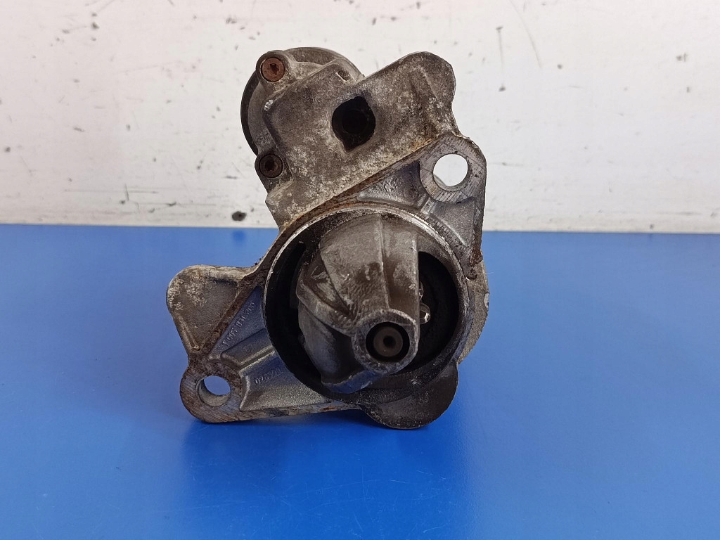 Mini one cooper r50 1.6 16v стартер bosch 0001106019 перевірений Ціна