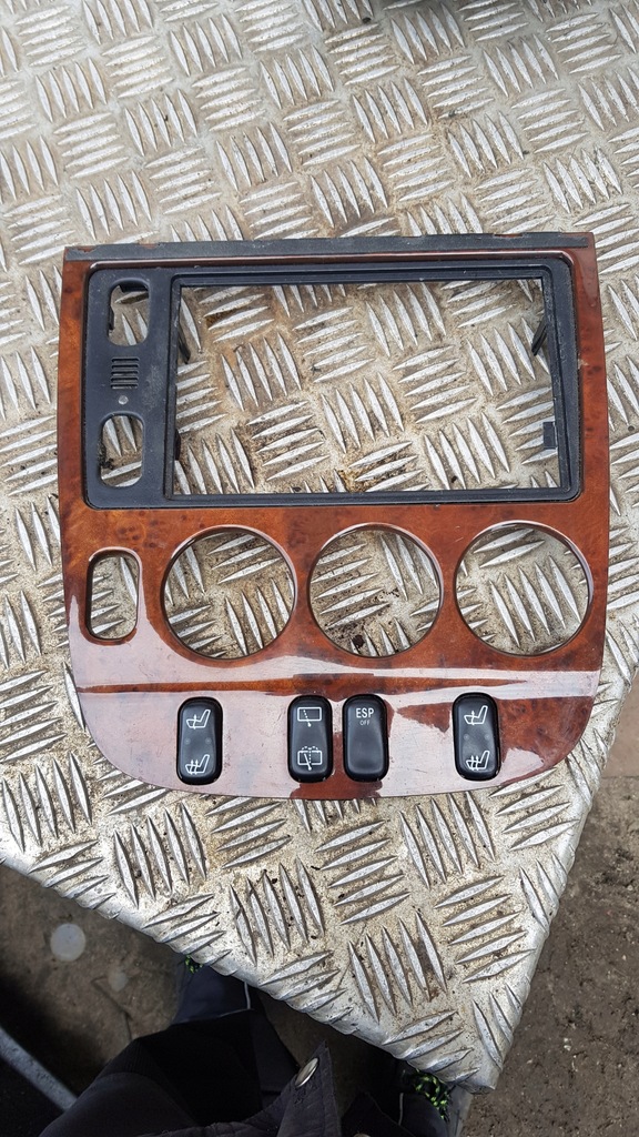 фото №2, Mercedes w163 рамка радио без оснащения