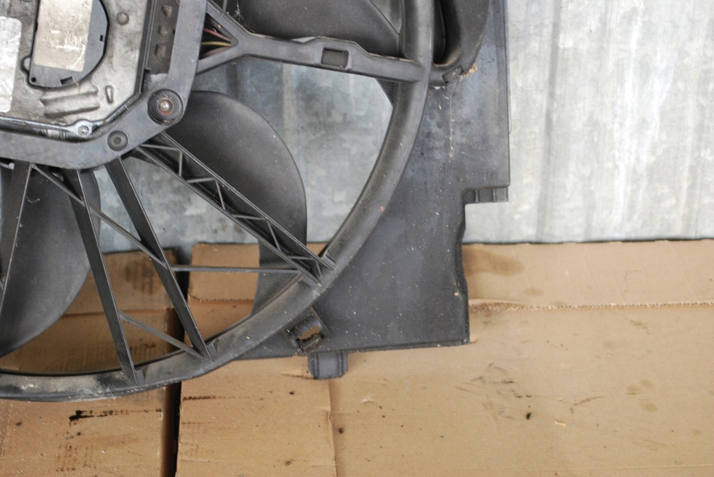 фото №5, Вентилятор корпус bmw e60 3.0d 7801657