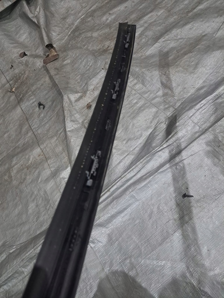 фото №9, Renault zoe ii молдинг скло лобове