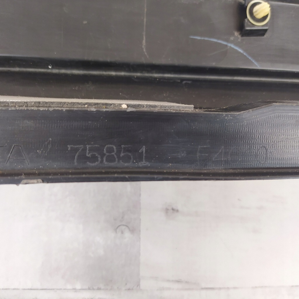 фото №10, Toyota c-hr молдинг поріг накладка права 75851-f4010