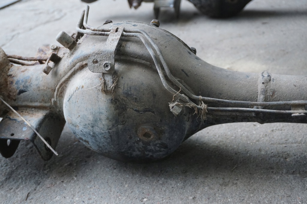 фото №12, Suzuki jimny корпус балка мосту міст передній міст перед 1,3 16v europa