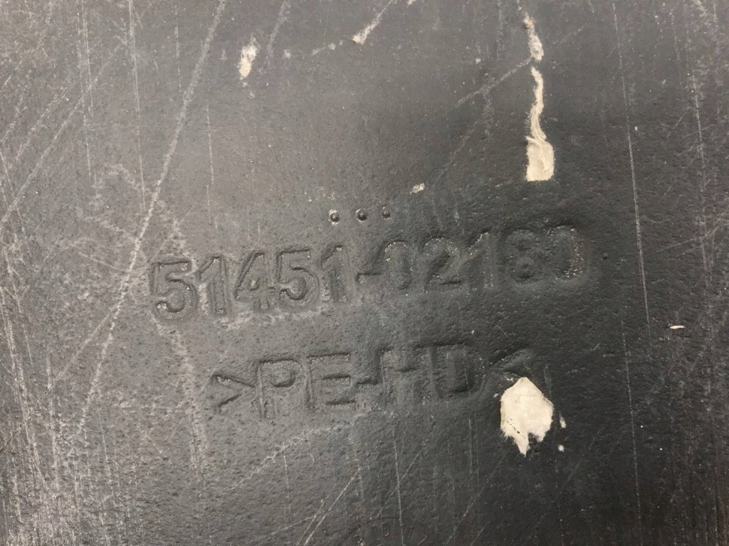 Абсорбер накладка под бампер toyota corolla e21 19- седан 5145102180 Оригинал