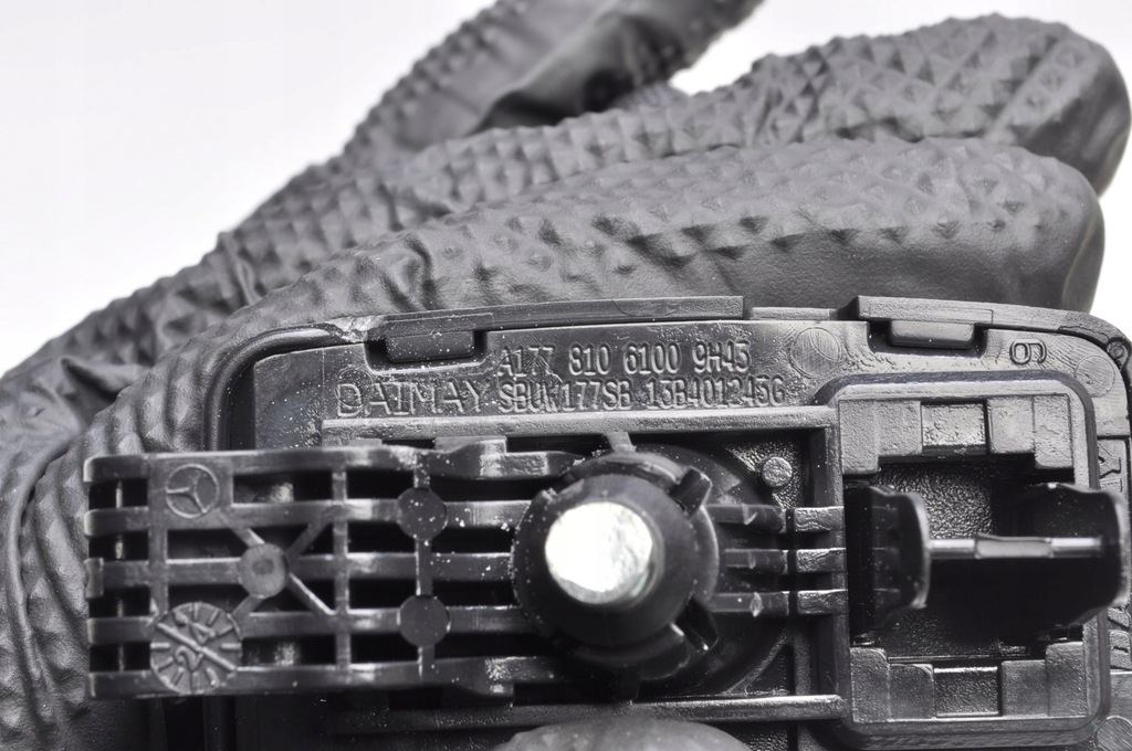 фото №7, Mercedes eqb x243 w176 w117 защита козырёк левый a0998210011