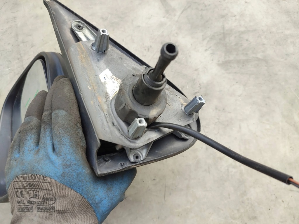 фото №8, Зеркало левая peugeot partner 1998 2pin