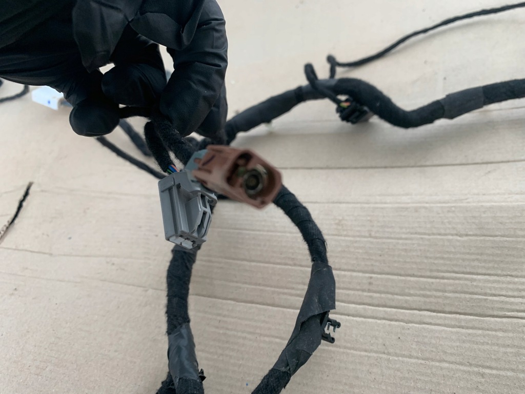 фото №10, Ford mustang mach-e rwd 75.7kwh жгут электропроводка крышки багажника оригинал