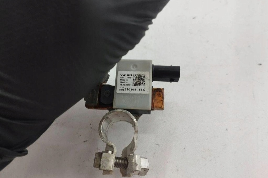 фото №8, Клема мінусова audi q5 8r 8s0915181c 2.0l дизель 2020