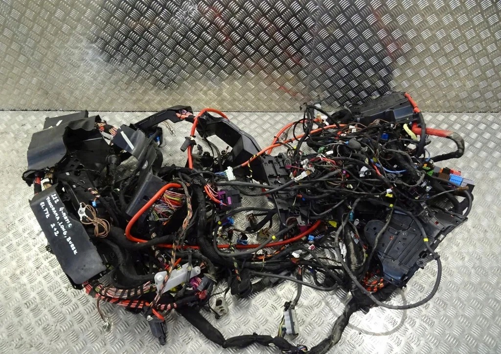 фото №1, Mercedes w222 lift long электропроводка жгут салона