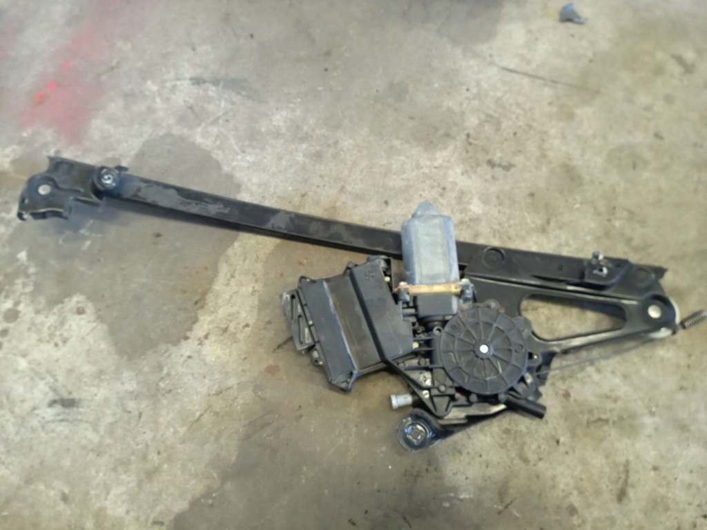 фото №7, Подъемник стекло правый перед vw volkswagen sharan ym21a23200aa 7m3837402