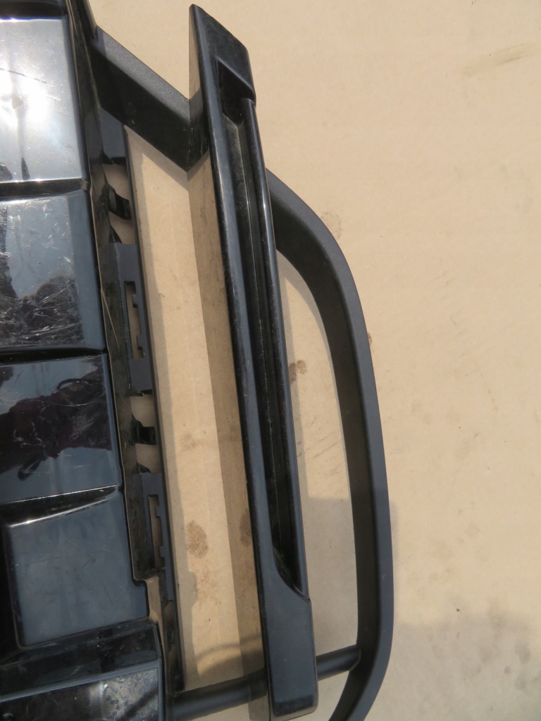 Bmw x3 g01 решітка бампер перед права 51117399902 Оригінал