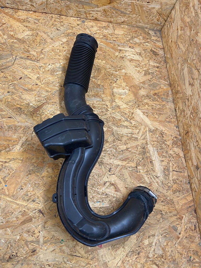 фото №1, Renault trafic iii vivaro шланг труба wąż інтеркулер 165755972r